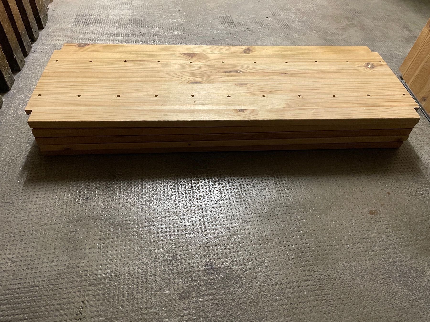Holzartikel: Ivar Tablar IKEA 83x30 cm – Gebraucht aus Basel von fra_5gpv