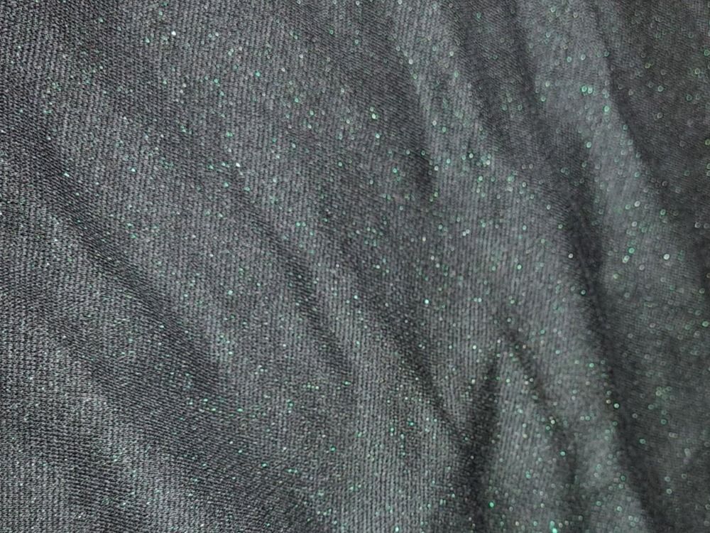 Tessuti: Stoff Jersey, dunkelgrün mit Glitzerfaden – Nuovo e nell'imballaggio originale da geroldswil venduto da Gumball1 1