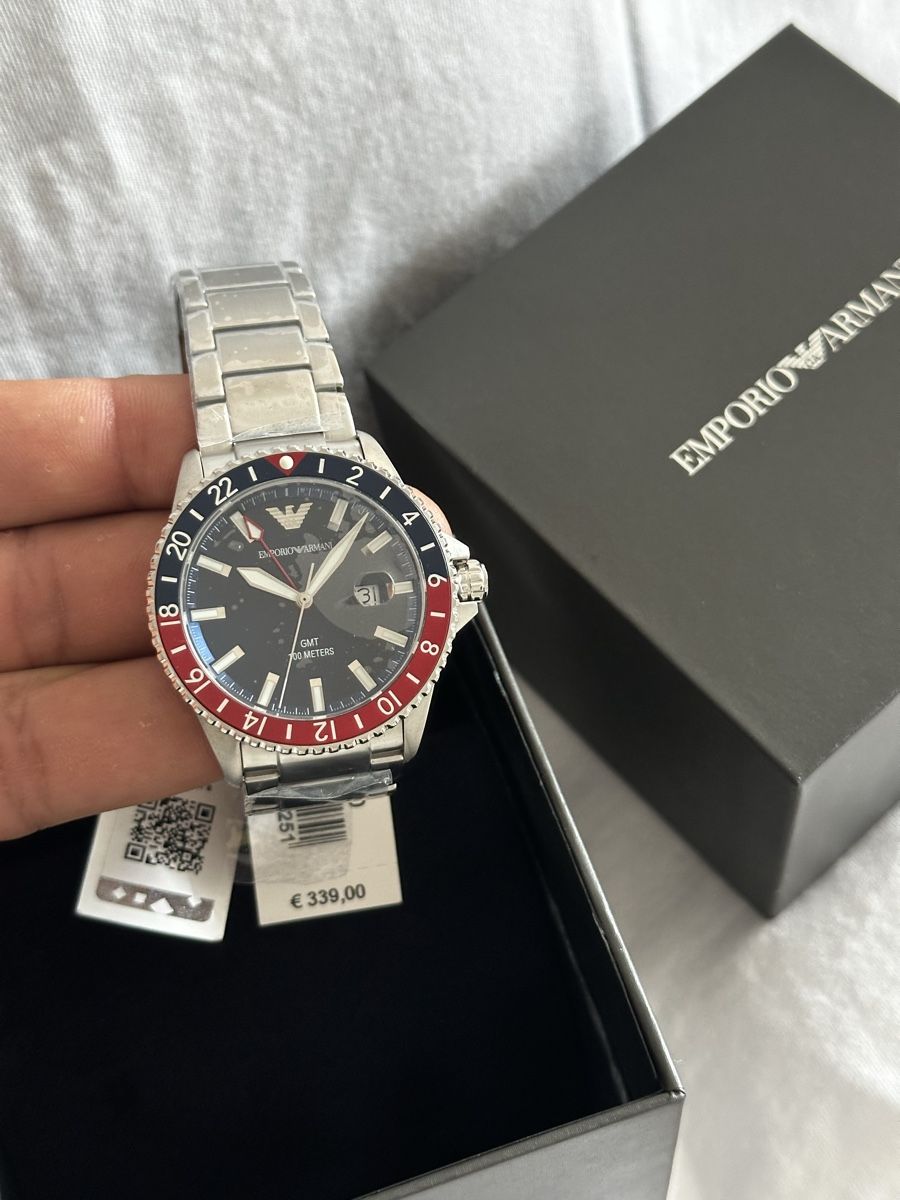 Armani Orologi: Diverse Uhren – Nuovo e nell'imballaggio originale da Effretikon venduto da lef_5v62