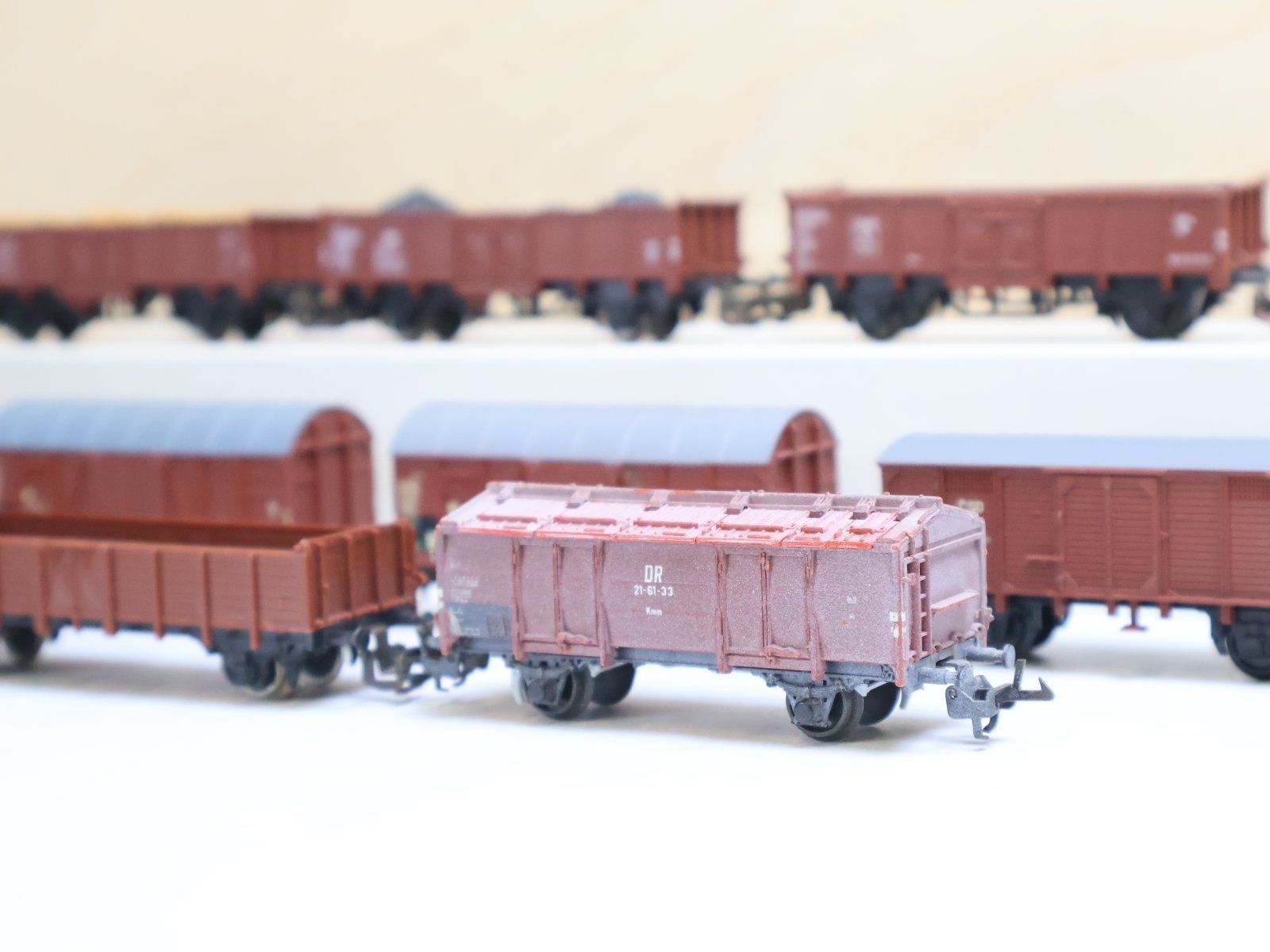 Modellini di ferrovie: Zeuke & Co 10 x DR Güterwagen Set Spur TT – Usato da Winterthur venduto da Monstera 1
