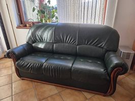 Divano in similpelle color verde