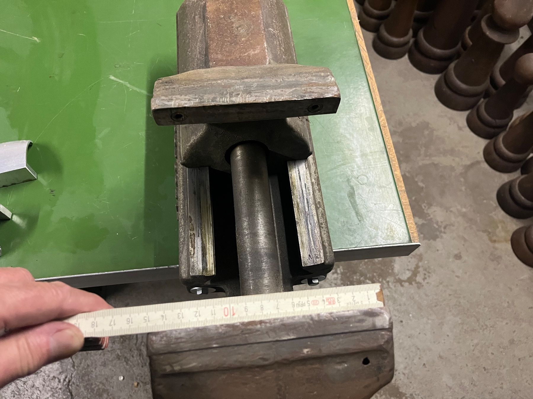 Gressel Tous les outils: Schraubstock GRESSEL gross – D'occasion à Zürich par artvoll 2
