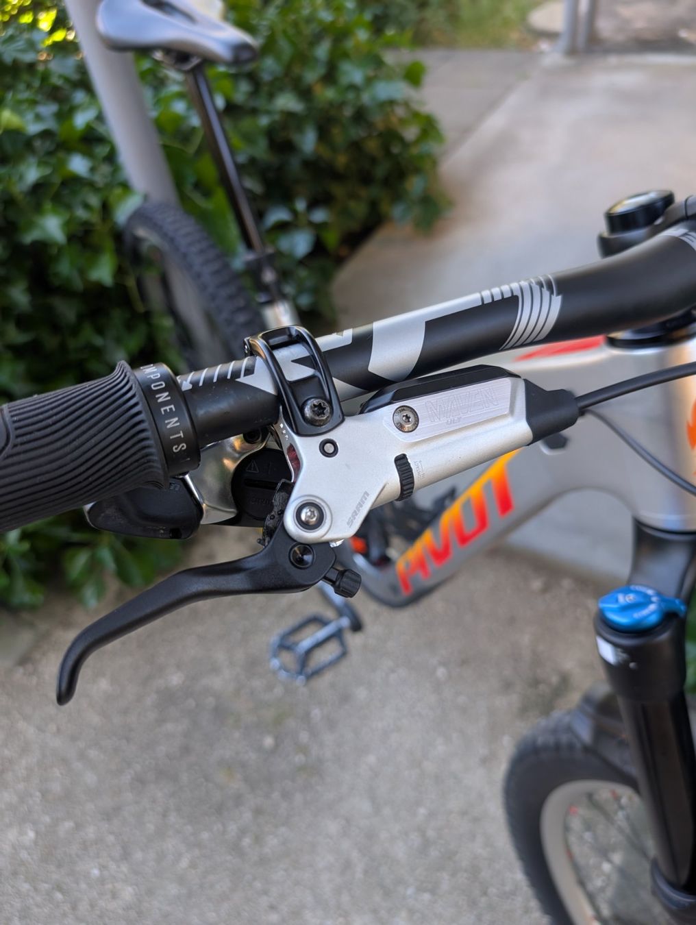 Velos: Pivot Firebird sunrise silver Gr.M X0 Transmission – Gebraucht aus Reinach BL von aleguerr01 7