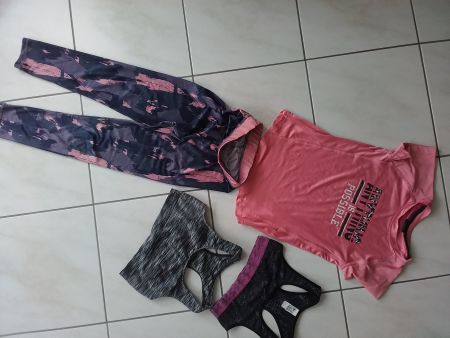 Kleiderpaket/Sportbekleidung  Gr.122/140
