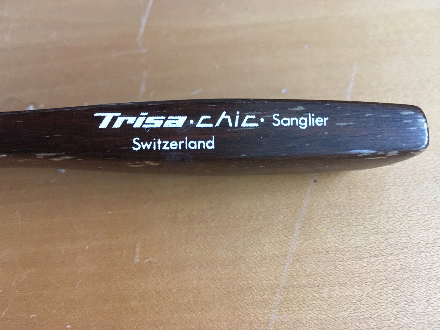 Trisa Altro per la cura dei capelli: Haarbürste rund Trisa chic sanglier – Usato da Lyss venduto da Punktum01 1