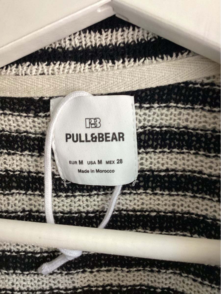 Pull&Bear Maglioni & Felpe: Pullover Pull&Bear gestreift schwarz weiss Grösse M Baumwoll – Usato da Zürich venduto da Struktur 1