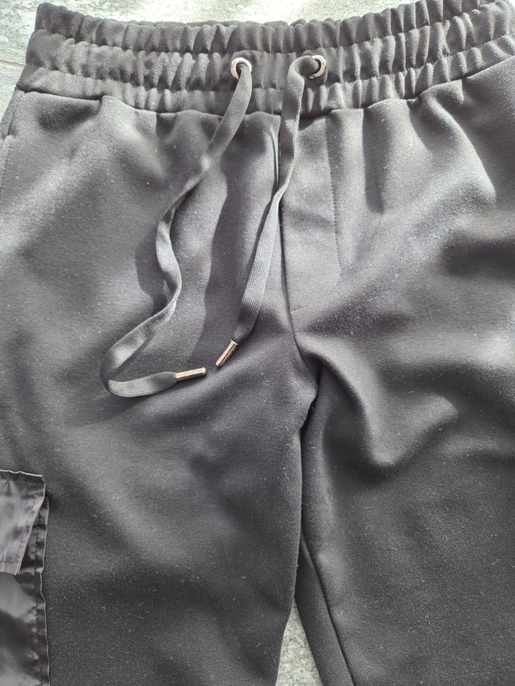 Moncler Pantaloni: MONCLER Hose GR S Baumwolle – Usato da Luzern venduto da annabelle25 6