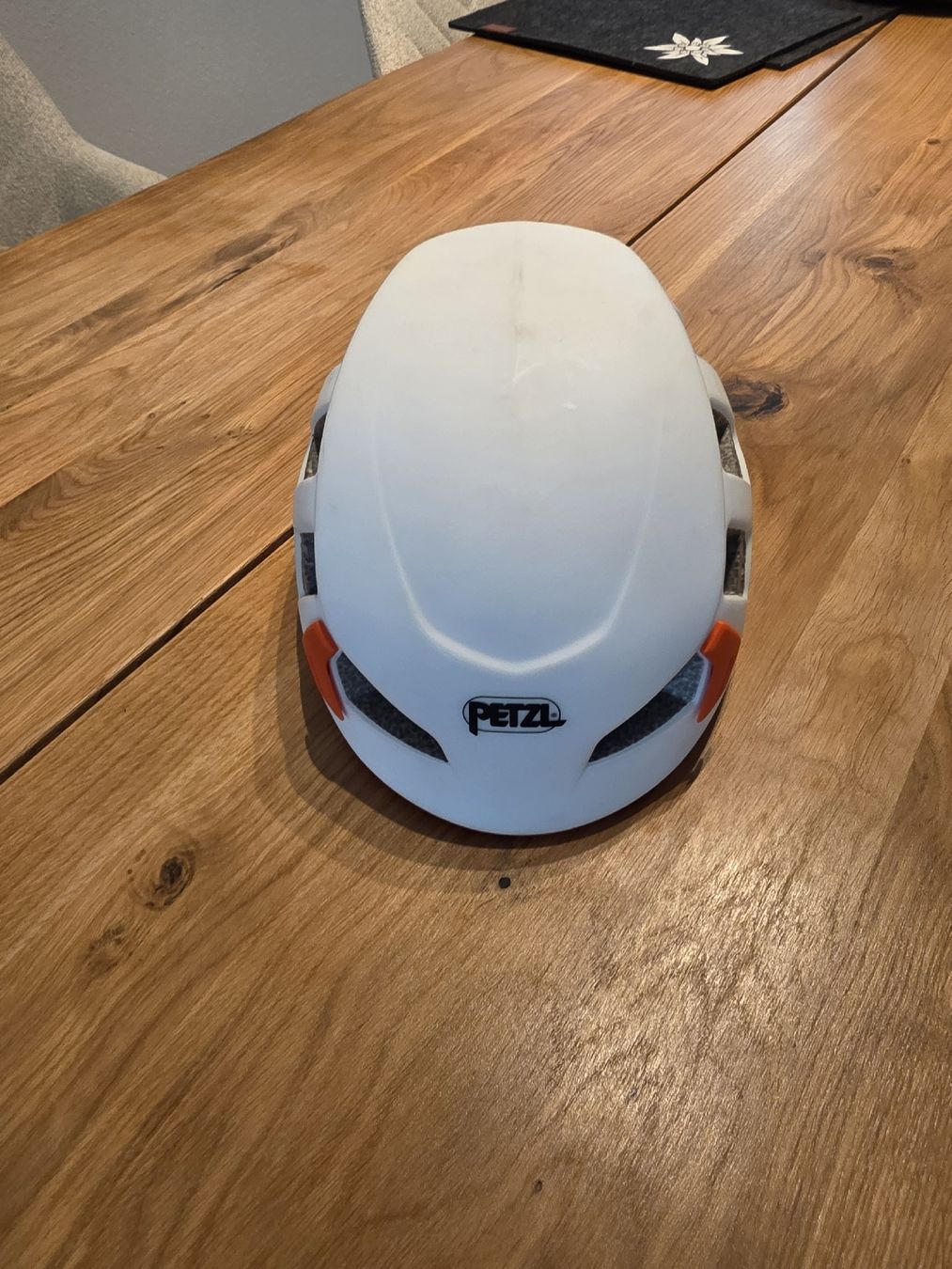 Petzl Caschi: Petzl Meteor Helm Gr M/L – Usato da Altwis venduto da susi70
