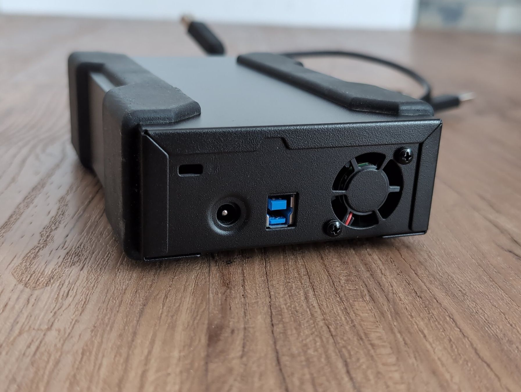 Tandberg Dischi rigidi: Tandberg Data RDX QuikStor – Usato da Unterkulm venduto da nmz 3
