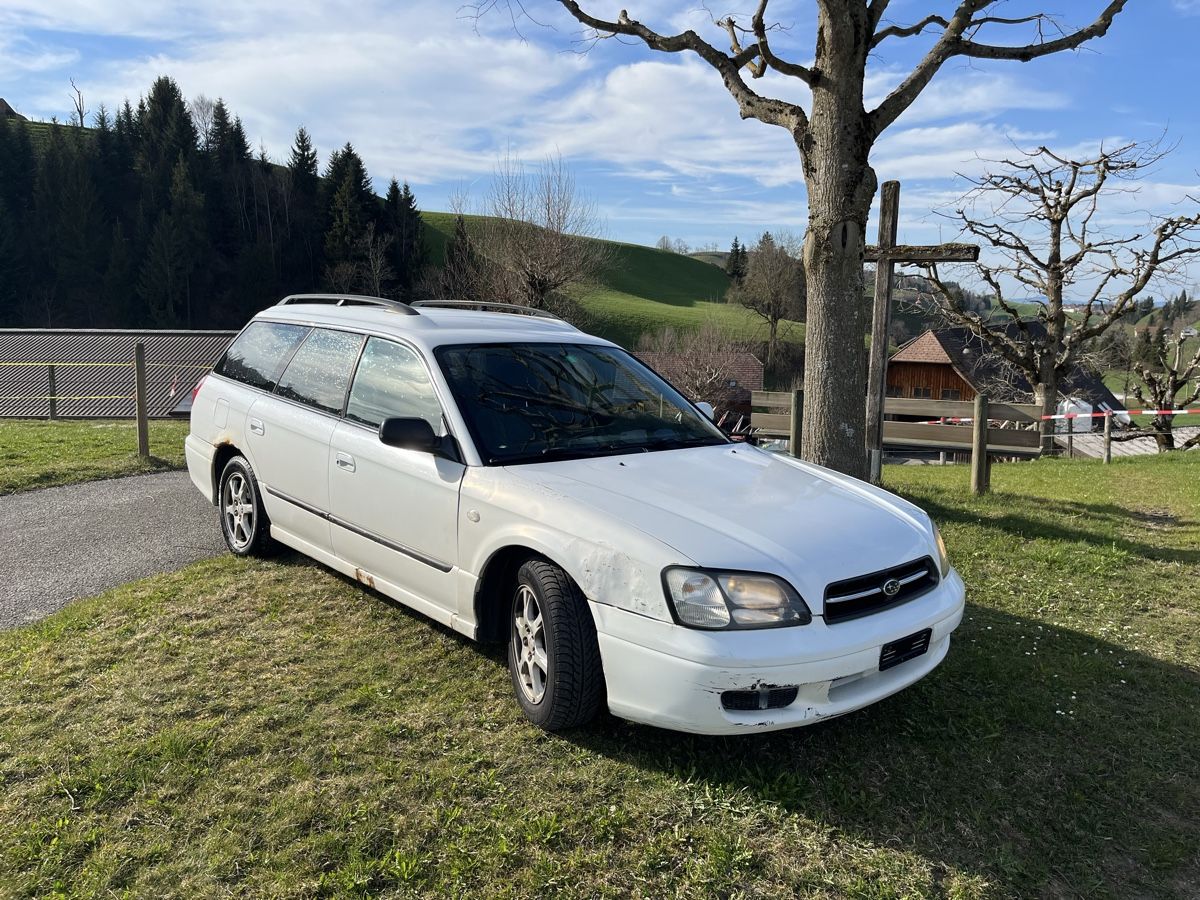Subaru Legacy 2.0 4WD (Gebraucht) in Hergiswil LU für CHF 151 – nur ...