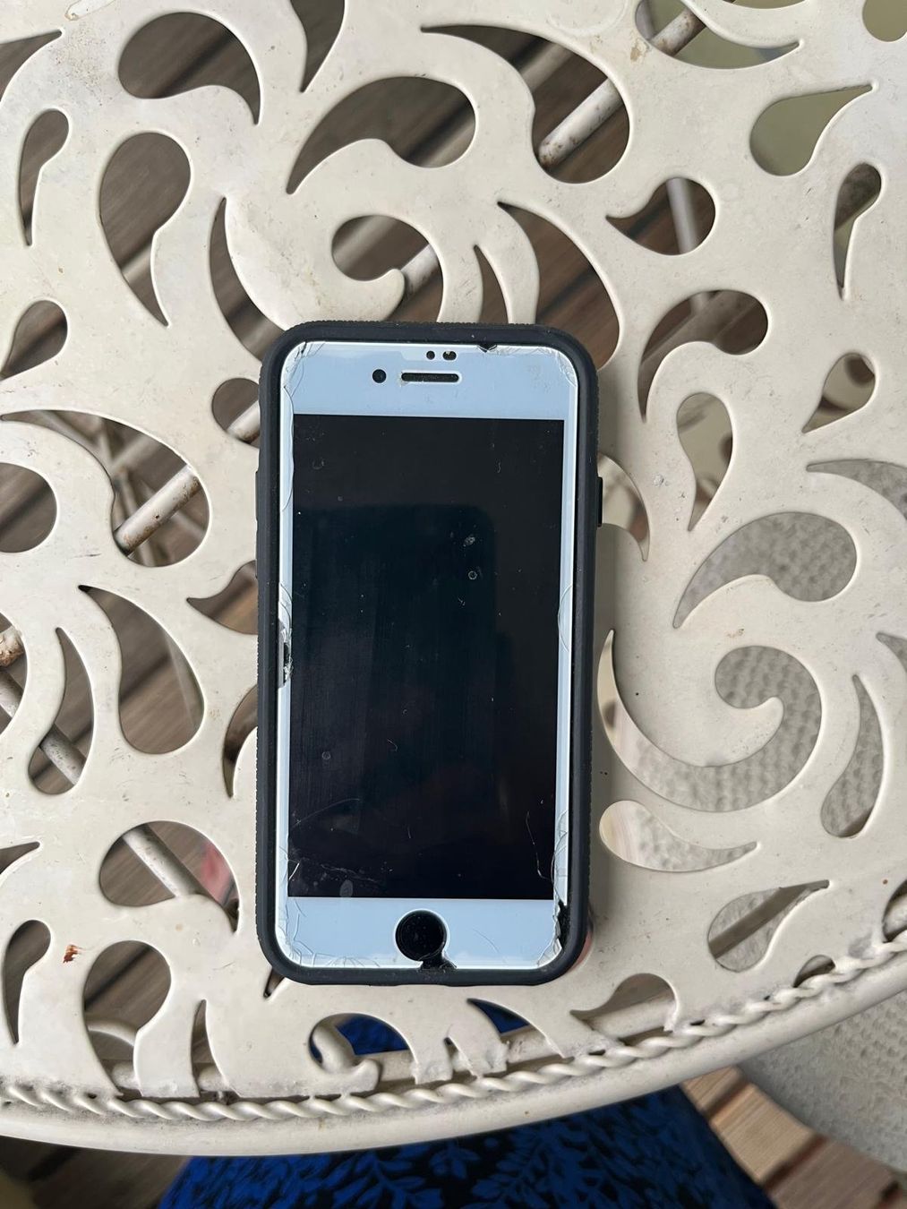 Apple Telefoni cellulari / Smartphones: iphone SE 128 GB black (2022) – Usato da Biel/Bienne venduto da ann_59ll