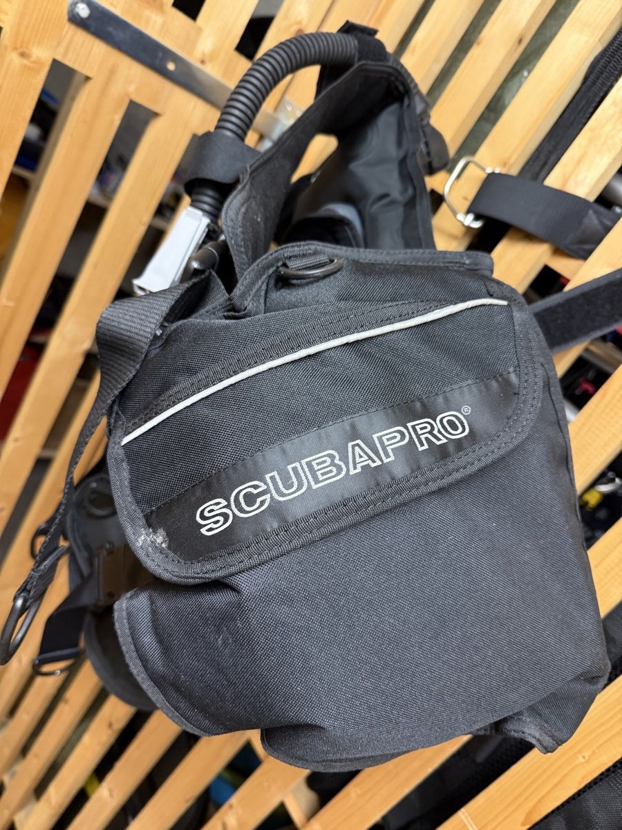 Scubapro Tauchanzüge: Scubapro Tarierweste Gr.M – Gebraucht aus Zürich von Mzazangi 1