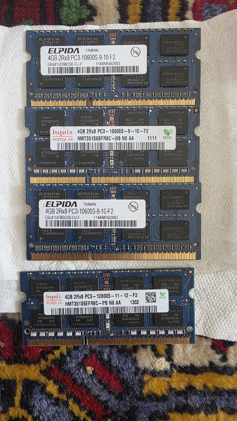 Memory / RAM: 4x DDR3 RAM Laptop Memory Modules 4GB Each Used Condition – Gebraucht aus Lugano von DanyalCH