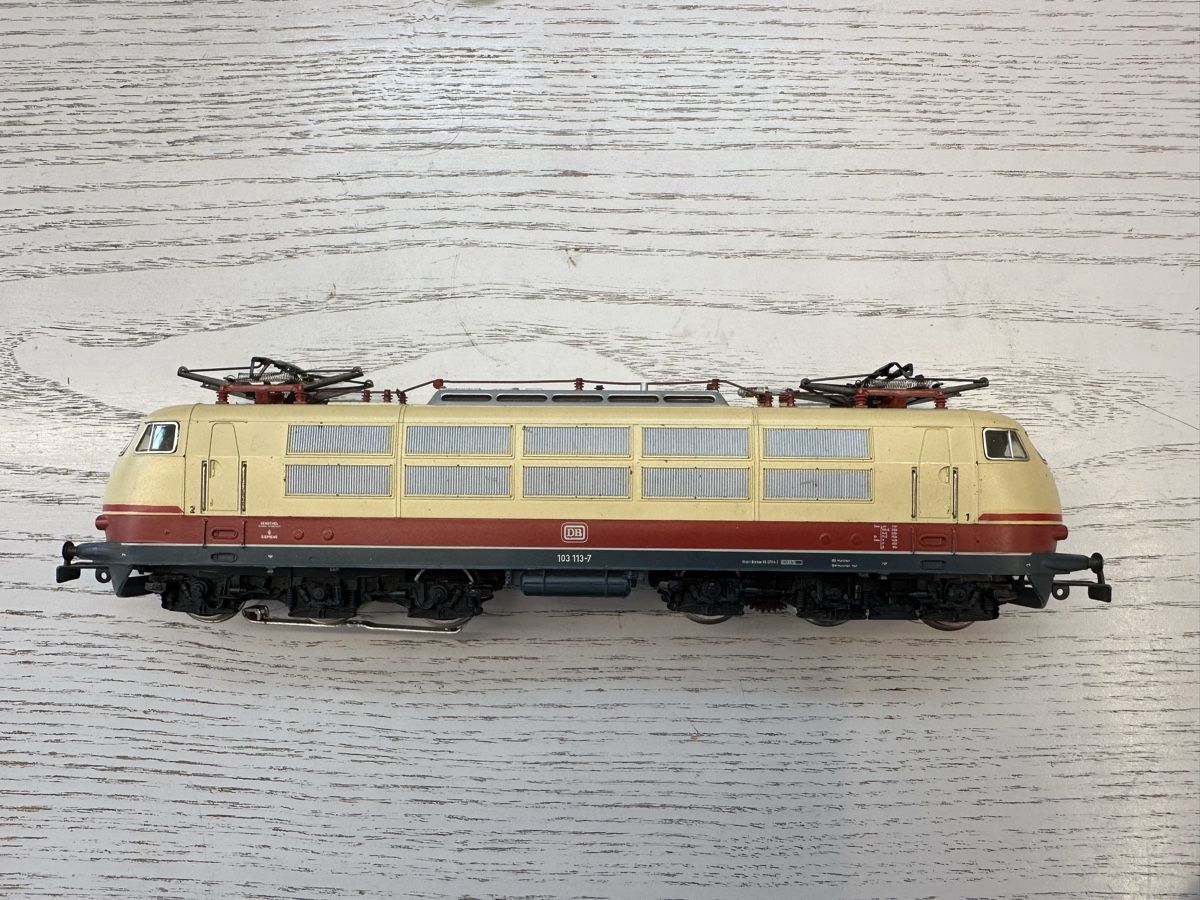 Märklin Modellini di ferrovie: Märklin 3054 DB BR 103 TEE – Usato da Lupsingen venduto da New-Haven 2