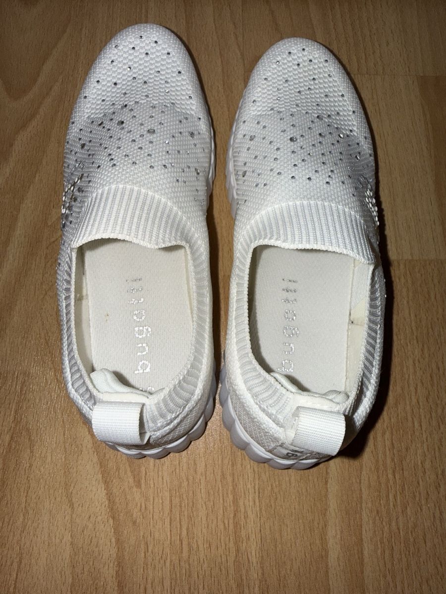Bugatti Scarpe da donna: Bugatti  Sneaker, weiss, Gr. 36 neuwertig – Usato da arbon venduto da auri4 4