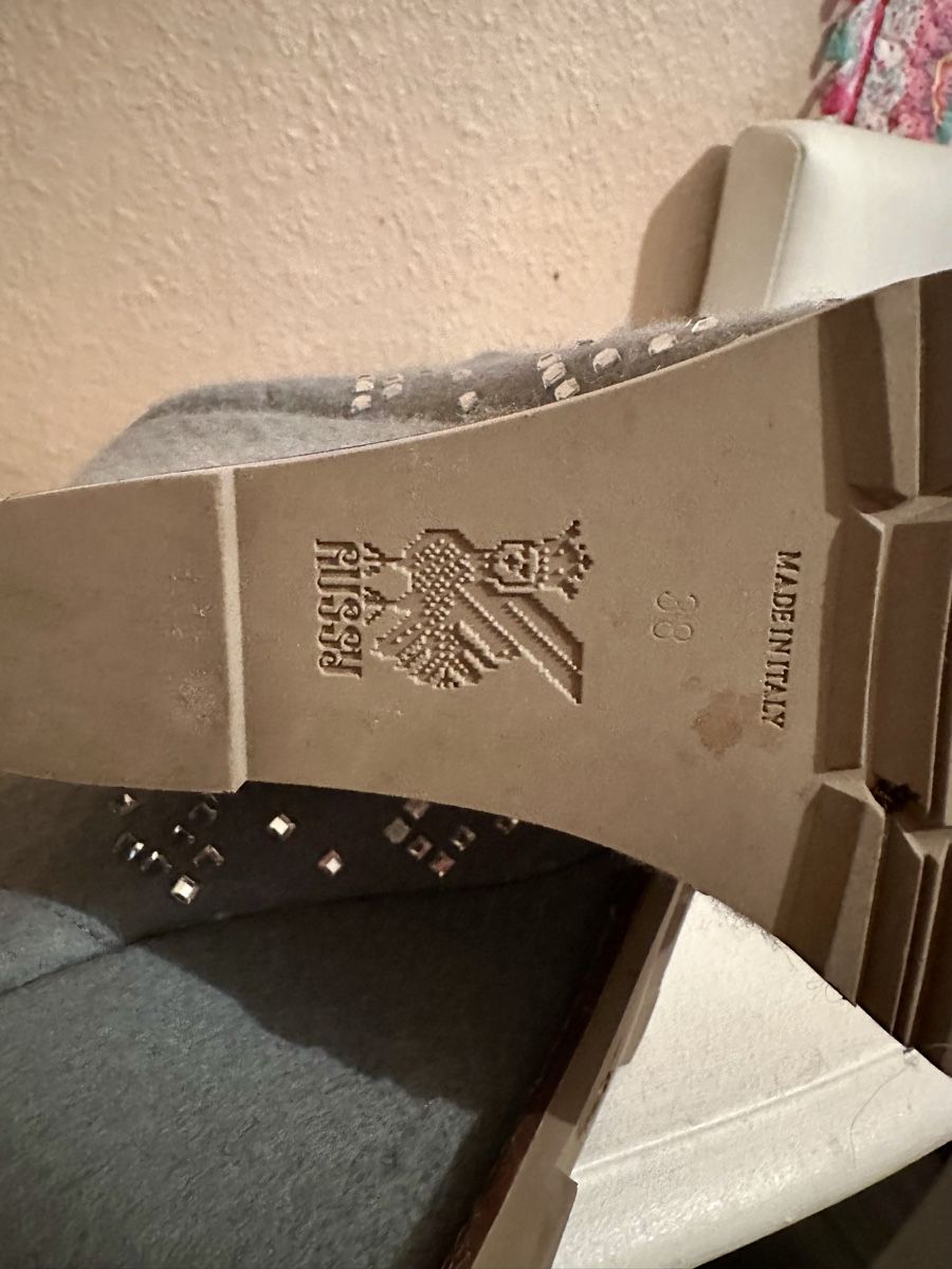 Scarpe da donna: Bottes Bon Genie taille 38 – Nuovo (secondo la descrizione) da Genève venduto da MyPrivateDressing 2