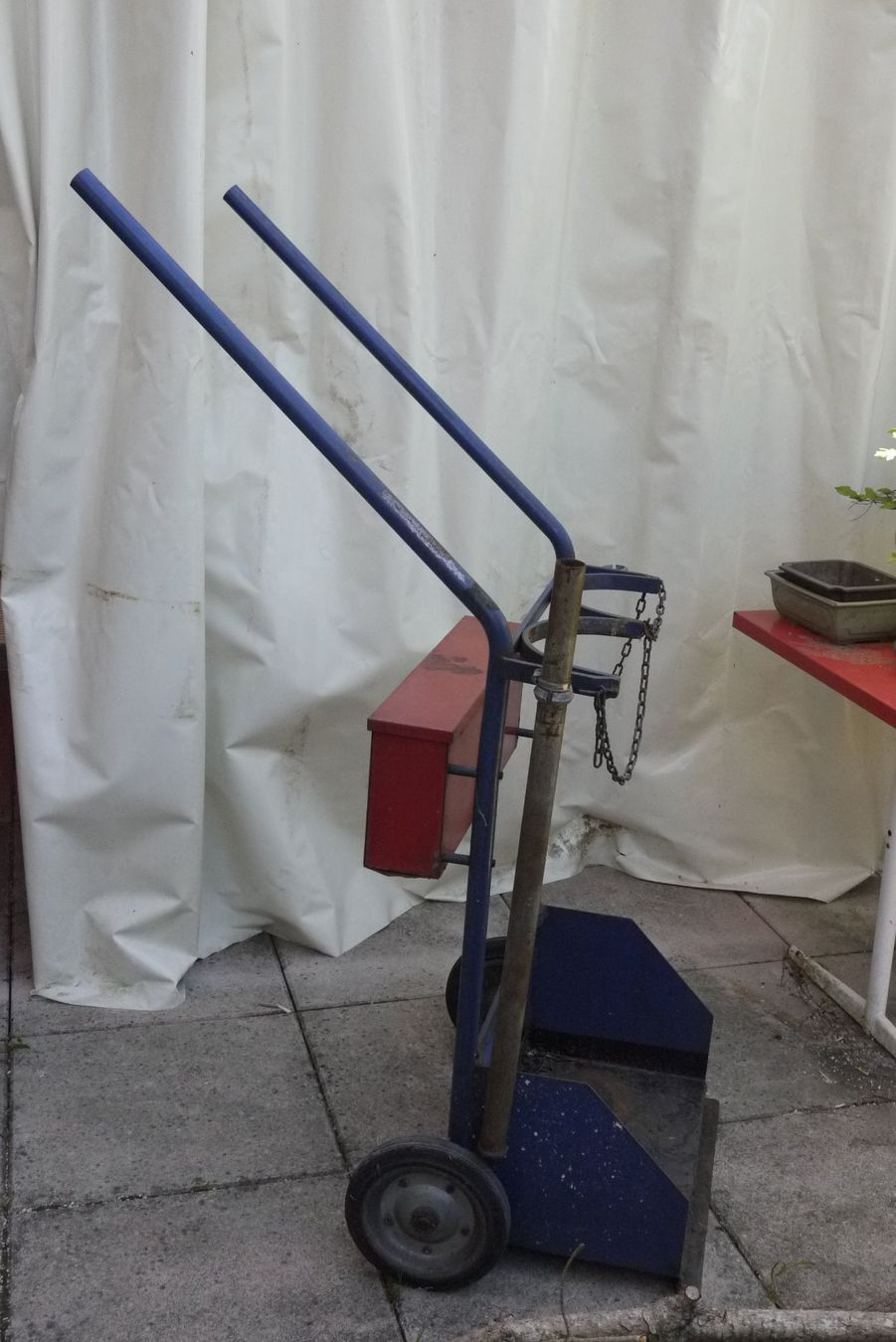 Tutti gli attrezzi: Gasflaschen-Wagen – Usato da Erlach venduto da Odoaker1 1