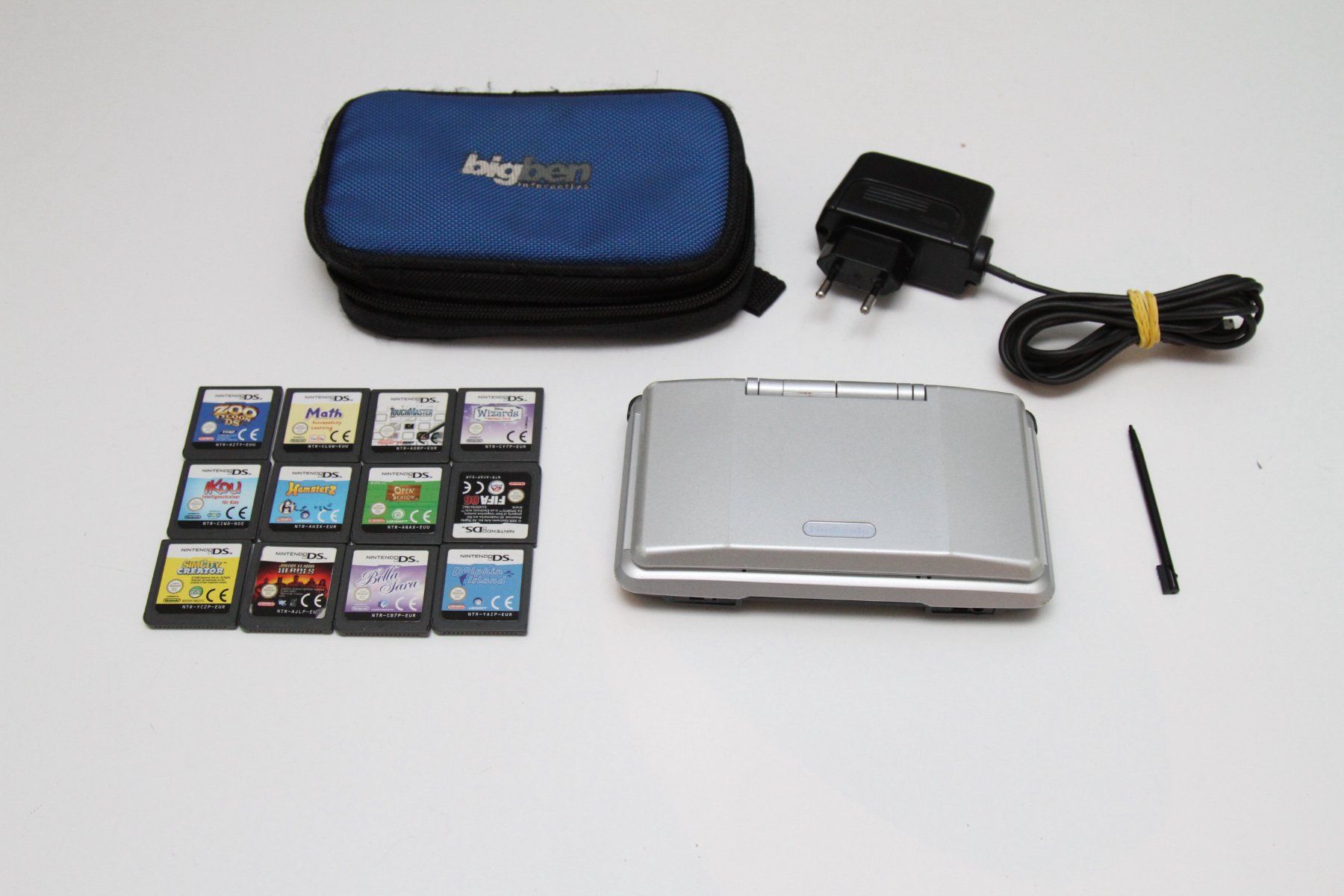 Nintendo Console: Nintendo DS mit Spielen – Usato da Basel venduto da camelot99