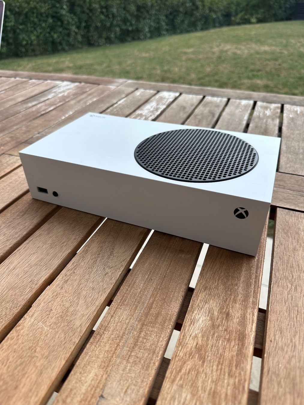 Microsoft Konsolen: Xbox Series S 512 Go blanche – Gebraucht aus Ollon VD von jer_y8hl