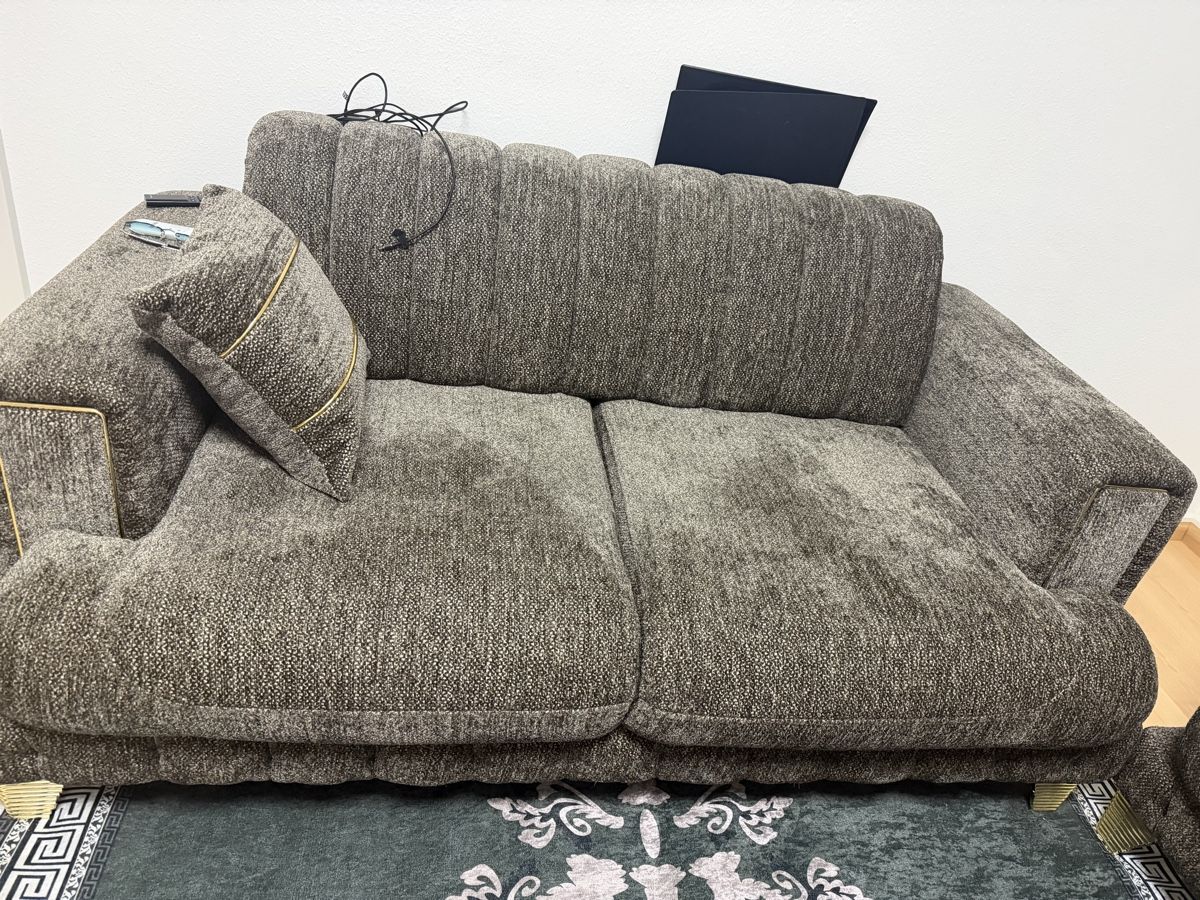 Divani: Sofa – Usato da Frenkendorf venduto da Marwan18