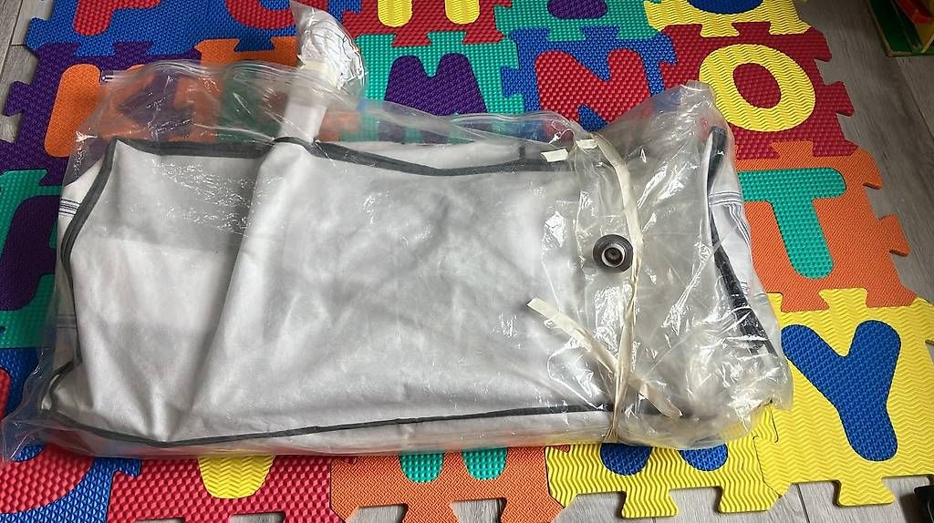 Letti: Lit cododo Bébé jusqu'à 9 kg – Usato da Glis venduto da PierreAnken 1