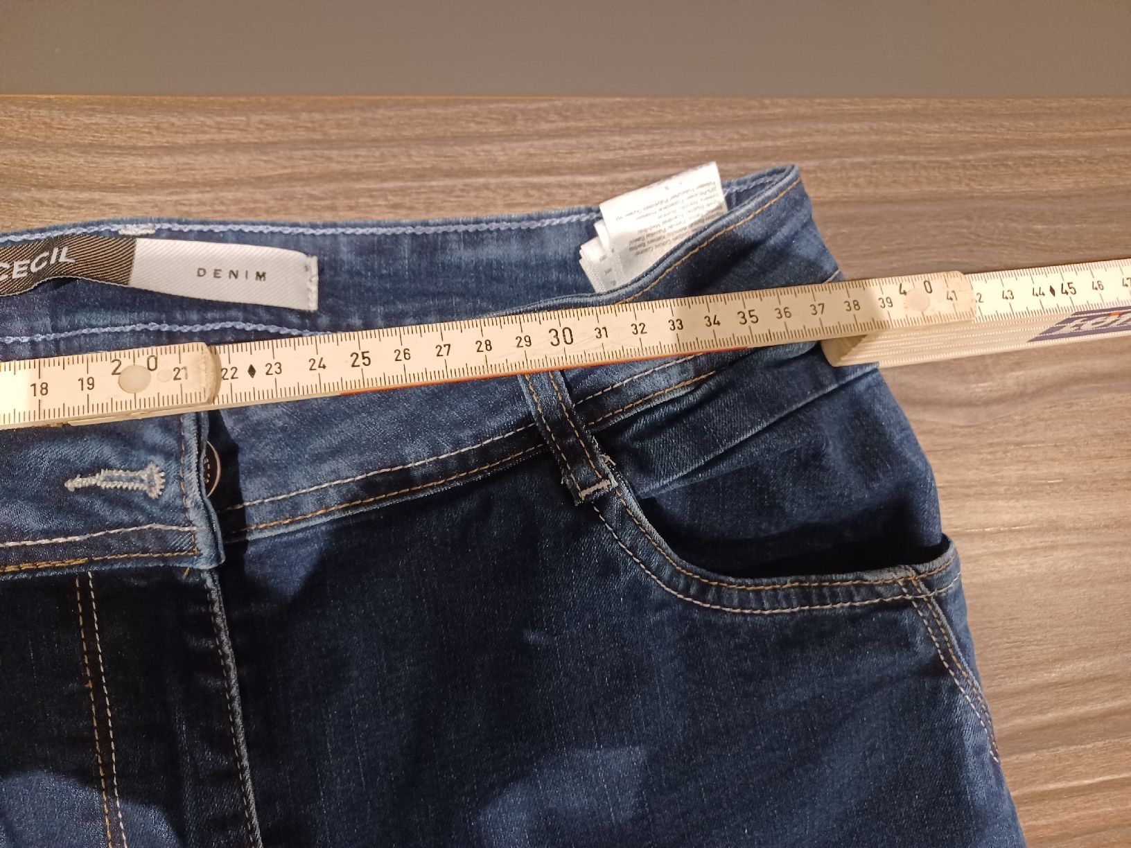 Cecil Jeans: CECIL DENIM – Usato da Hasle LU venduto da Bob86 5