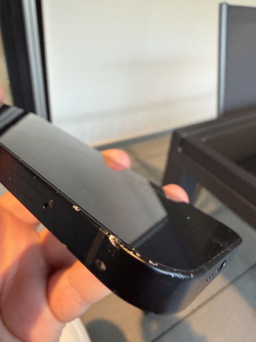 Apple Telefoni cellulari / Smartphones: iPhone 16e 128GB Schwarz – Difettoso da Rothenburg venduto da igic14 3