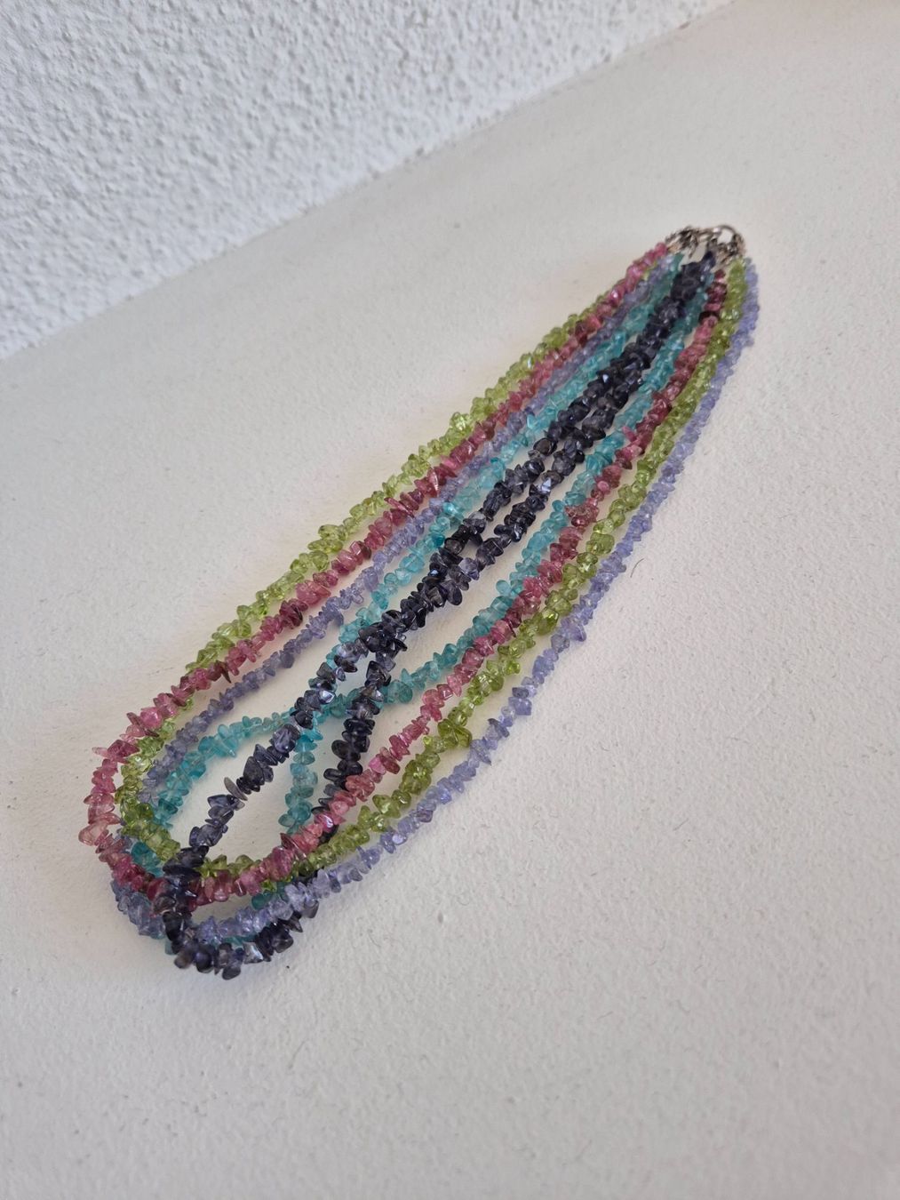 Catenine: Halskette mit bunten Halbedelsteinen – Nuovo (secondo la descrizione) da Laupen BE venduto da red_m767 1
