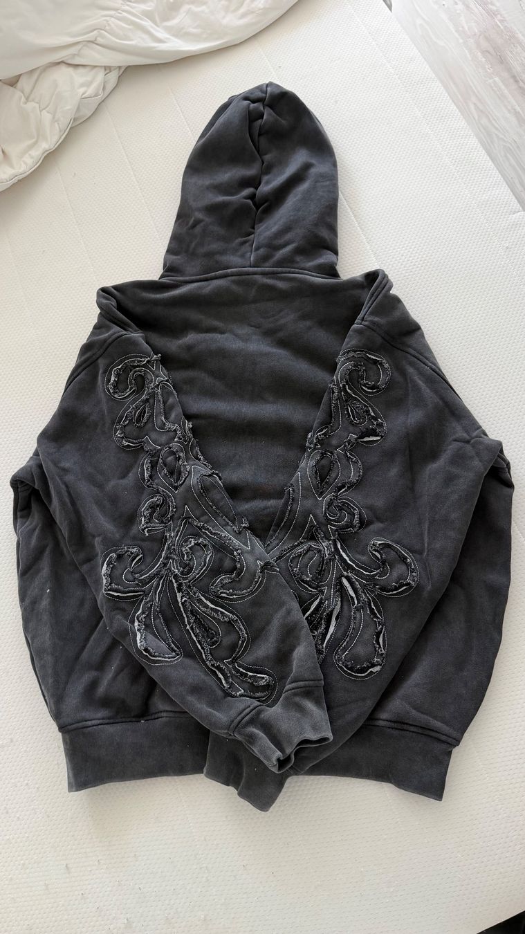 Tops: Sweat-shirt Vicinity – Neu (gemäss Beschreibung) aus Court von Style_ambre 1