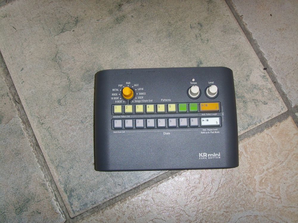 Korg Rythm KR-Mini (Gebraucht) in Rotkreuz für CHF 10 – nur Abholung ...