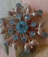 Spilla vintage anni 50 azzurra con strass