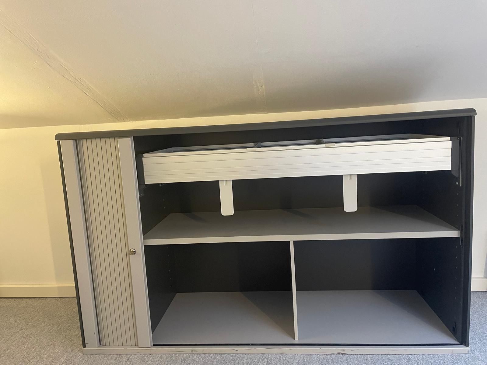 Armadi: Aktenschrank – Usato da Hofstetten SO venduto da kalima-simone