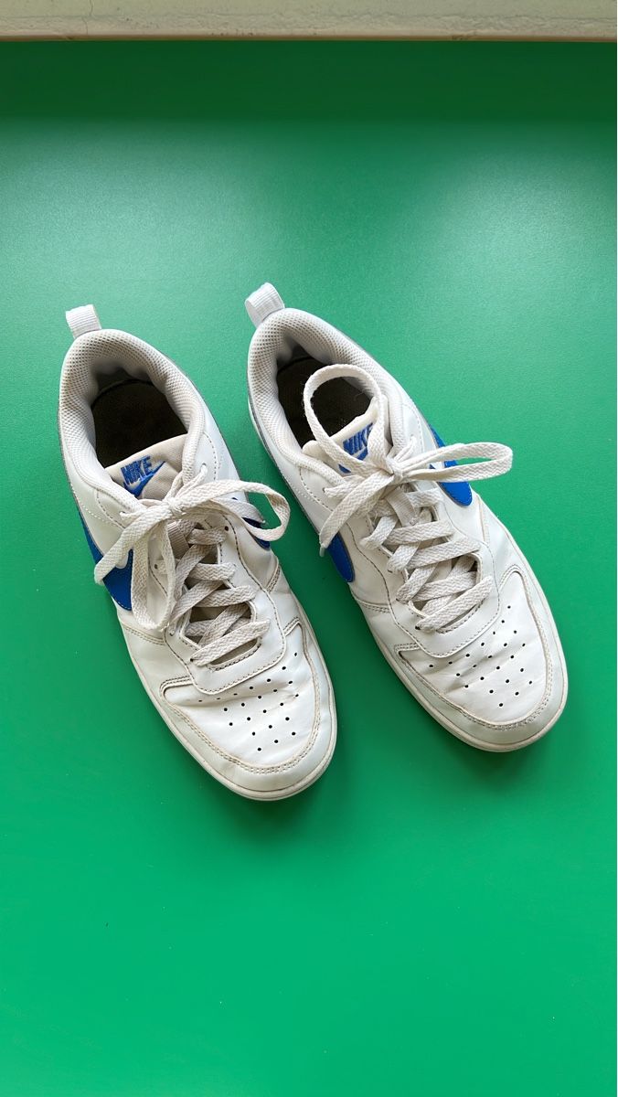 Nike Scarpe per ragazzi: Weisse Nike Turnschuhe, Grösse 39 – Usato da Zürich venduto da Tibet75