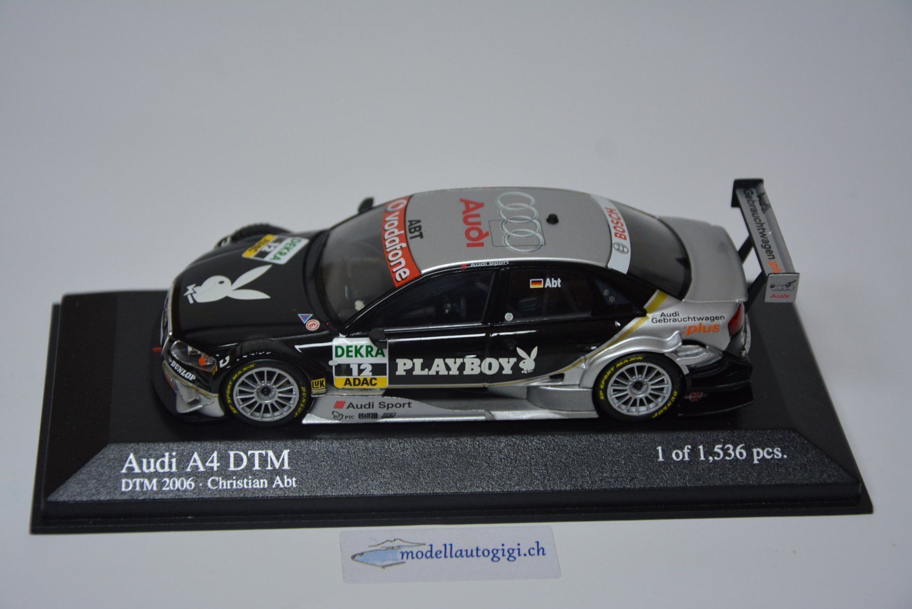 Audi Modellautos: Audi A4 DTM 2006 , Team Phoenix  , 1:43 – Neu und originalverpackt aus Goldach von Feivel9 5
