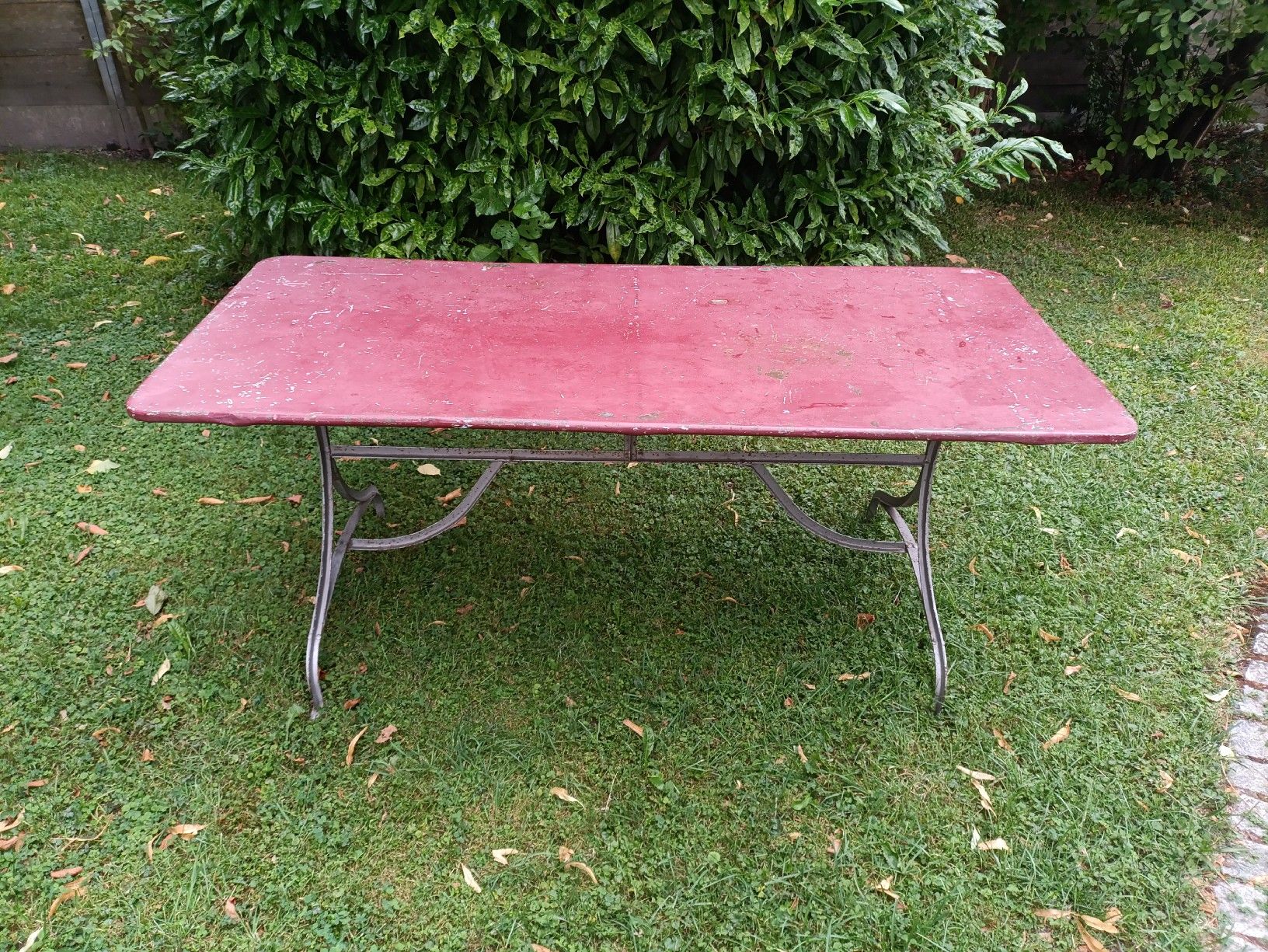 Tables: Metall Tisch – D'occasion à St. Margrethen SG par milosch3000