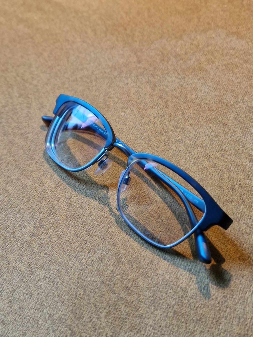 Armani Occhiali & Lenti: Giorgio Armani Brille mit Etui – Usato da Zürich venduto da tsu_76bc 6