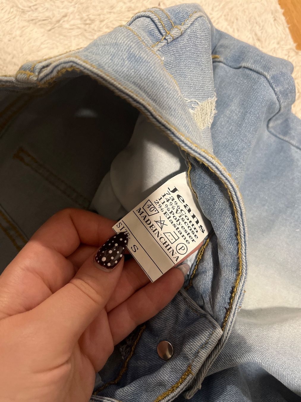Jeans: Short en jeans – Usato da Le Locle venduto da Mayd_h 1