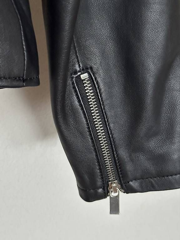 Vestes: Lederjacke in schwarz – Neuf avec emballage d'origine à Frick par lightning01 2