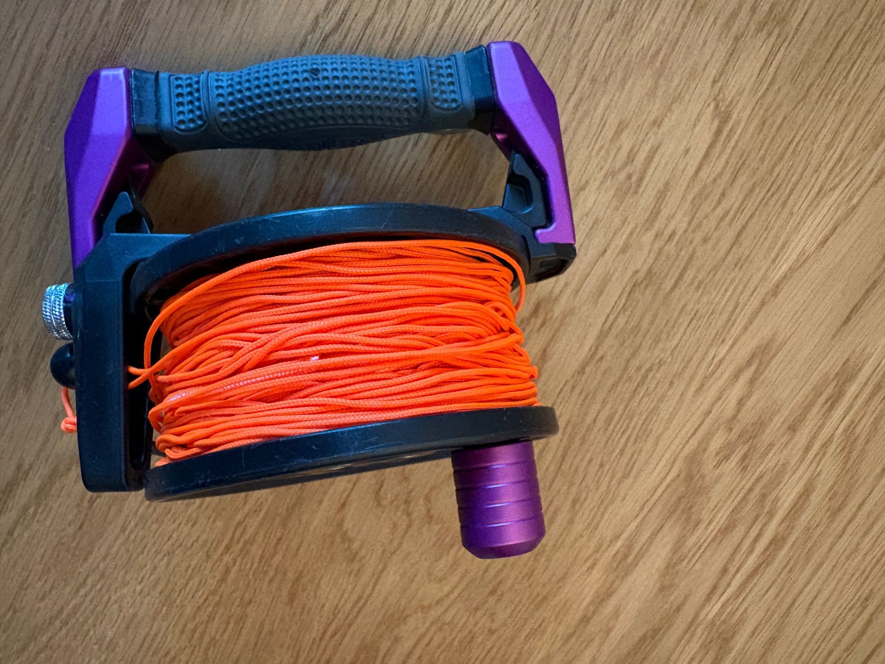 Bouteilles de plongée: Apeks Lifeline Guide Reel (Spool) – D'occasion à Obfelden par fio_yyv2 1