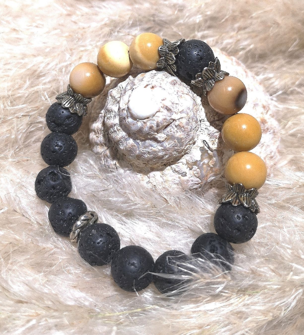 Bracciali & Braccialetti: Lava-Senfjade Armk. - Spendenaktion – Nuovo (secondo la descrizione) da Unterkulm venduto da Nachtigall 4