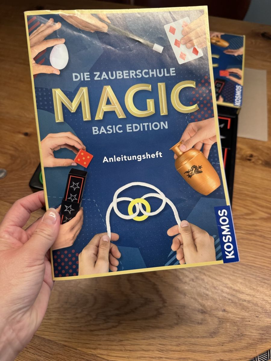 Kosmos Spiele: Kosmos Zauberschule Magic  – Gebraucht aus Niederbüren von Oetschli 4