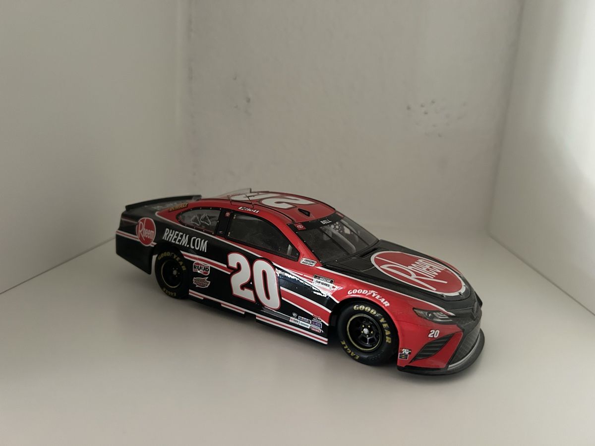 Toyota Modellini d'auto: Nascar Toyota Camry Modelauto – Usato da Oppligen venduto da elt_7xdv 1