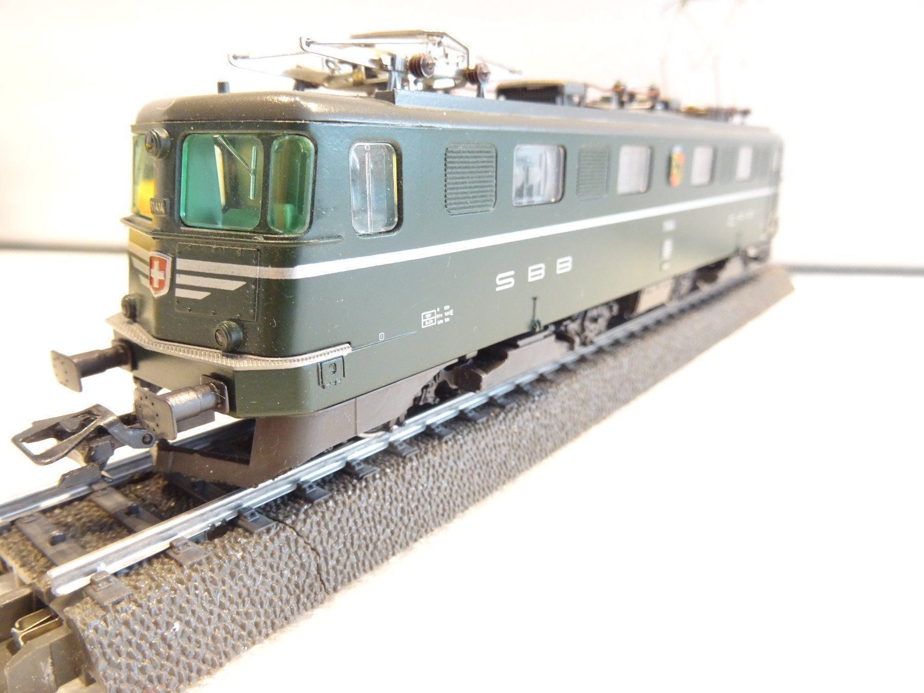 Märklin Modellini di ferrovie: Märklin. H0 3338 SBB Ae 6/6 Bern mfx – Nuovo (secondo la descrizione) da Hochdorf venduto da Teger02 2