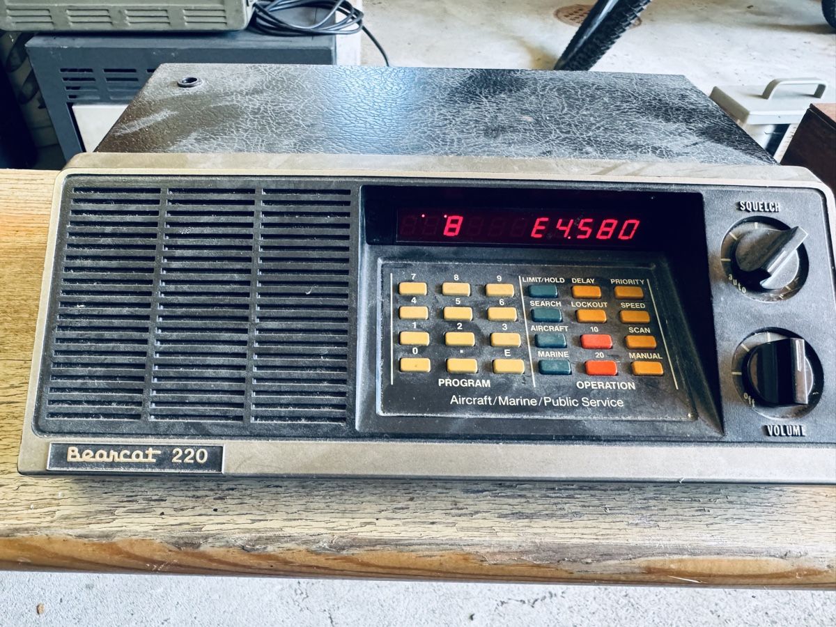 Technique de radiocom: Besrcat 220 – D'occasion à Sternenberg par Mcfraui 1