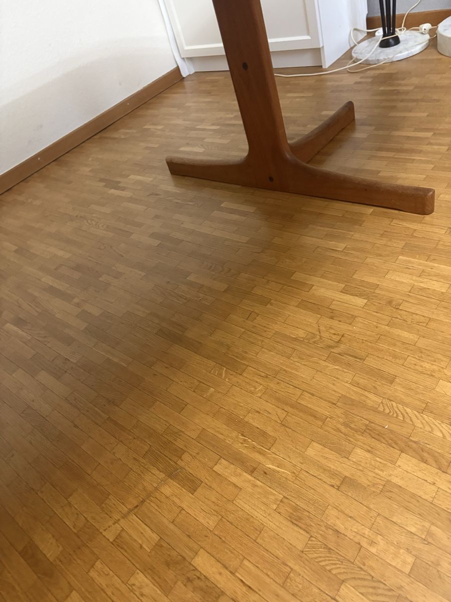 Tavoli: Grande table à manger Scandinave  – Usato da petit lancy venduto da FerreiraLuis 7