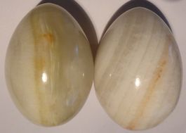2 -ONYX -MINERAL-STEIN EIER -6,5 CM-HEILSTEIN; NATURBELASSEN
