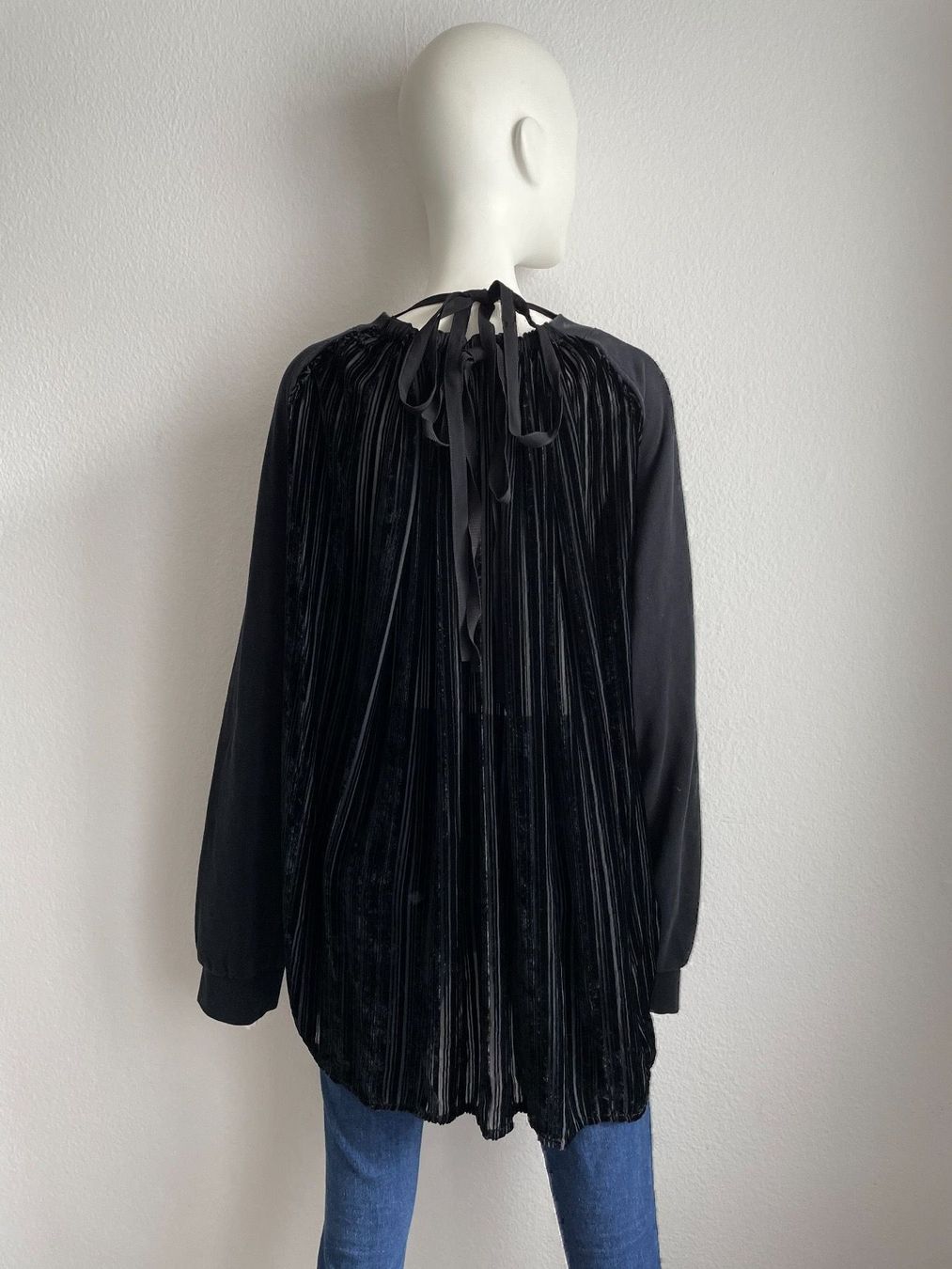 Maglioni & Felpe: Ann Demeulemeester Sweatshirt – Nuovo (secondo la descrizione) da Winterthur venduto da 19.19 1
