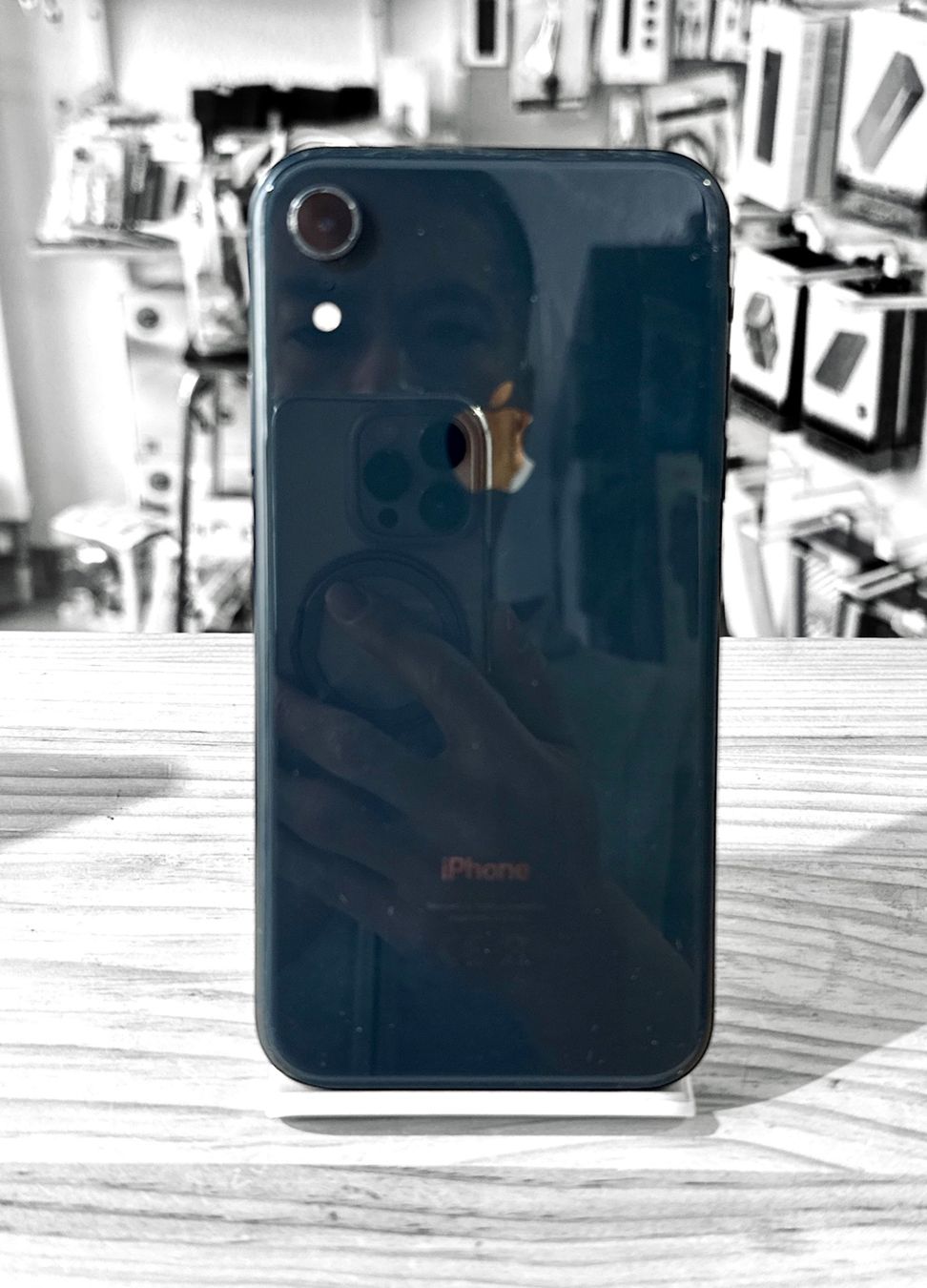 Apple Telefoni cellulari / Smartphones: Châssis complet iPhone XR d'occasion NOIR – Usato da Morges venduto da DA-repa 1