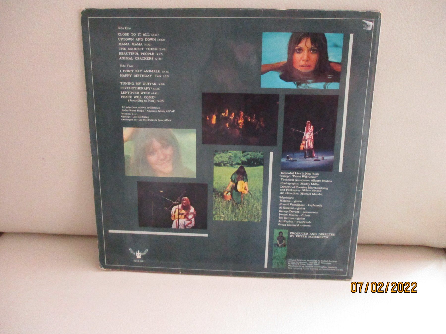 Dischi in vinile: Melanie – Live At Carnegie Hall – Usato da Liestal venduto da Disc-Point 1