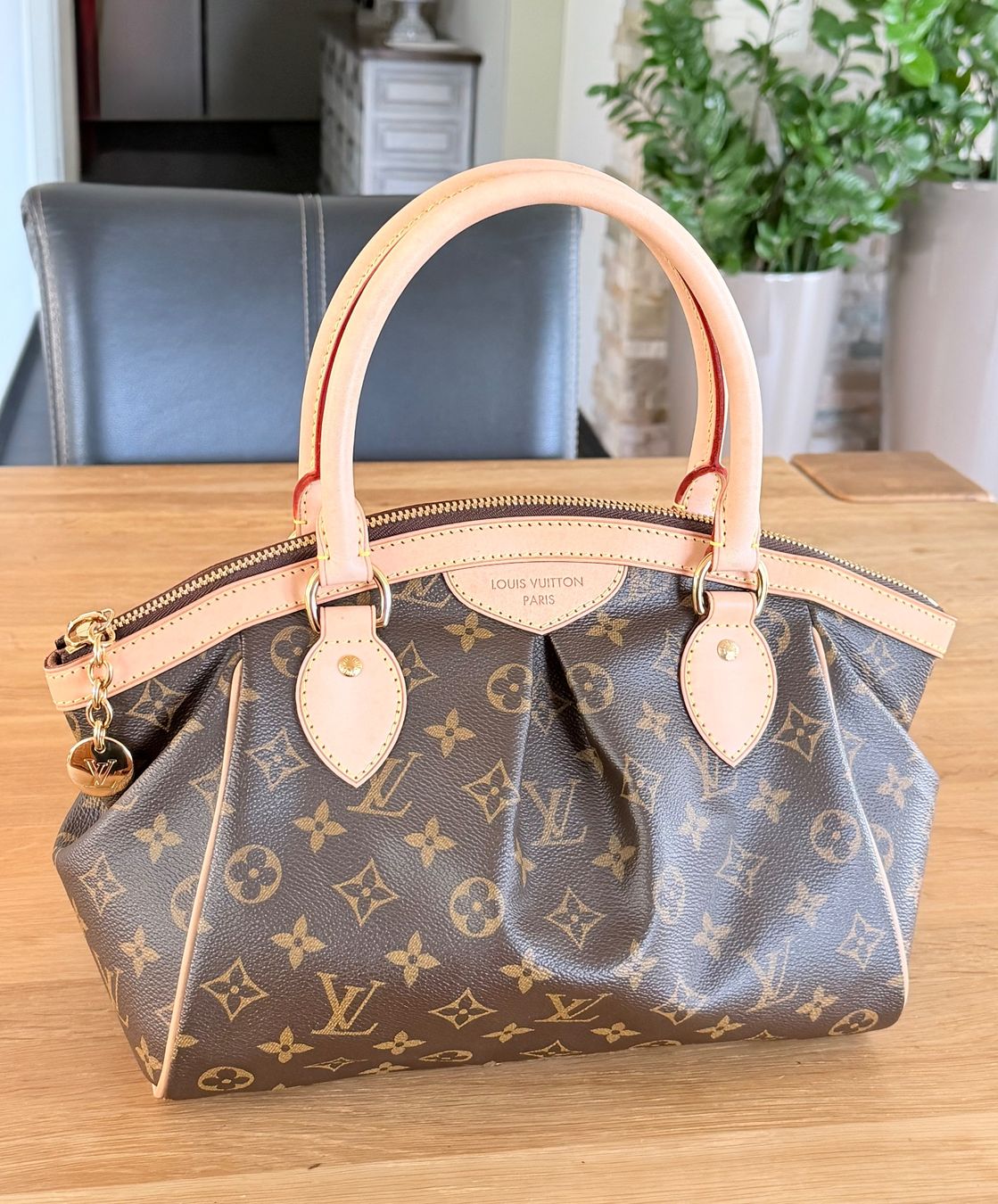Louis Vuitton Borse da donna: Louis Vuitton Tivoli PM – Usato da Reinach AG venduto da BisMad3